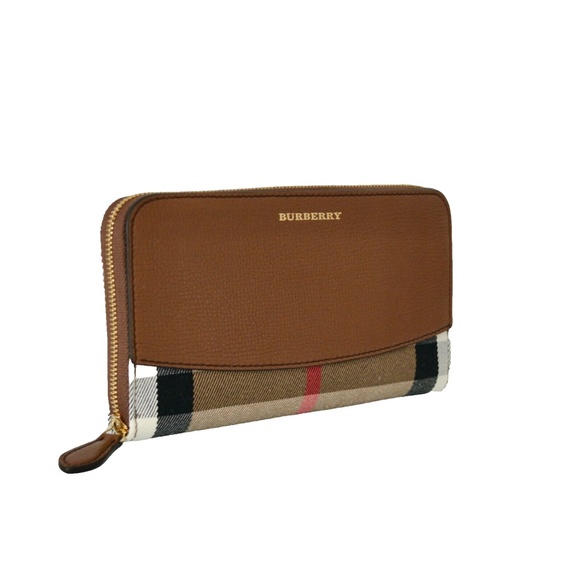 NWT BURBERRY HOUSE CHECK DERBY LEATHER ELMORE WALLET CLUTCH - Picture 4 of 13